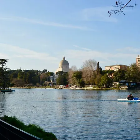 Class Eur Casa de hóspedes 3*